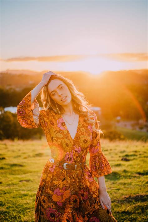 Utopian Country – Nine Lives Bazaar