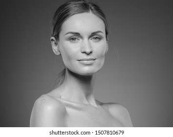 Portrait Beautiful Woman Nude Makeup Stock Photo 157522130 Shutterstock