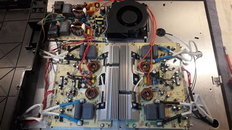 Samsung NZ64F3NM1AB - ciągła praca wentylatora chłodzącego