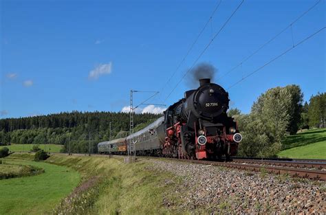 Das Deutsche Dampflokmuseum Bietet Sonderfahrten Mit Historischen