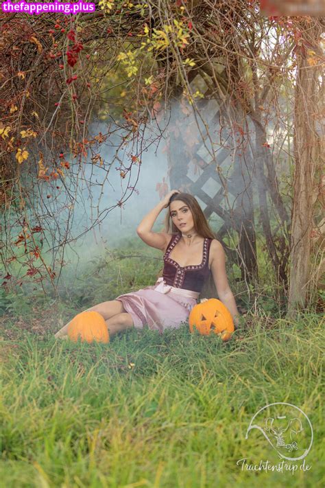 Veronika Sbrizzai Model Veronikasbrizzai Nude OnlyFans Photo The Fappening Plus