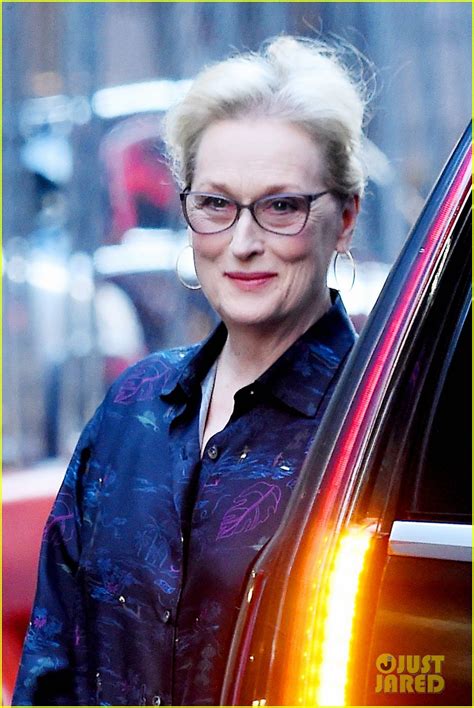 Meryl Streep Says Singing Badly In 'Florence Foster Jenkins' Was ...