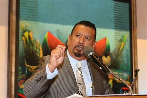 La increíble historia del mexicano que inventó los Cheetos Flamin Hot resultó ser una mentira