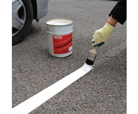 Roadmarker Paint For Bare Concrete Or Asphalt Floors Watco Uk