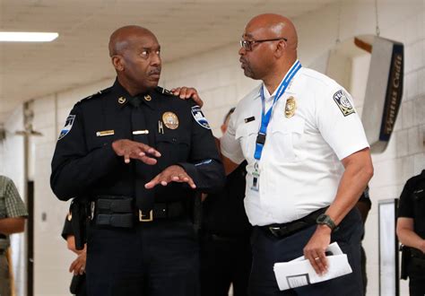 Savannah Police Chief Roy Minter will resign, focus on U.S. Marshal