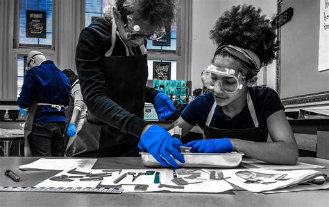 Cleveland School of Science and Medicine - Breakthrough Public Schools