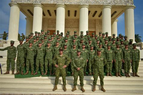 11 años reviviendo la gesta heroica de los Infantes de Marina Armada