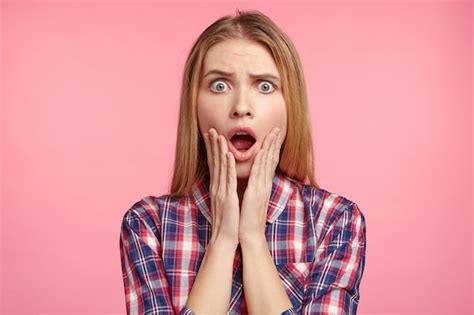 Free Photo Blonde Woman In Striped Shirt