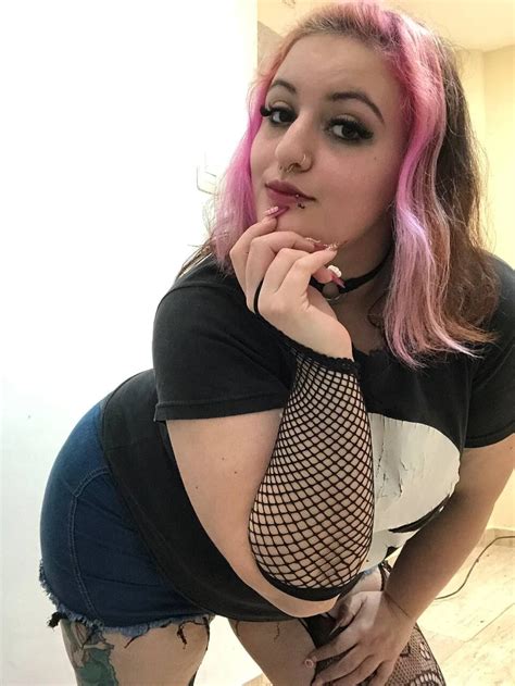 Rockstar Pink Head 18 Nude Pics XHamster