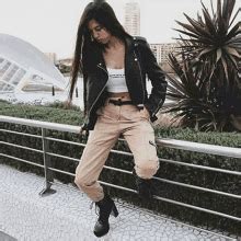 Hot Girls Shaking There Ass Gifs Tenor