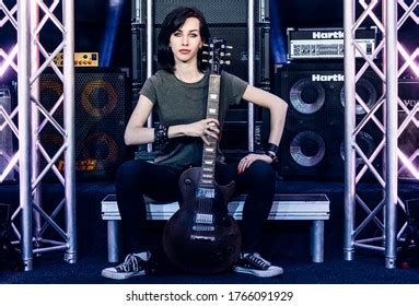 Naked Girl Guitar Images Stock Photos Vectors Shutterstock