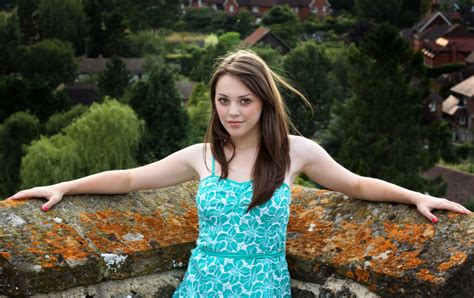 Imogen's actual 1st shoot (@ 17) : r/Imogen