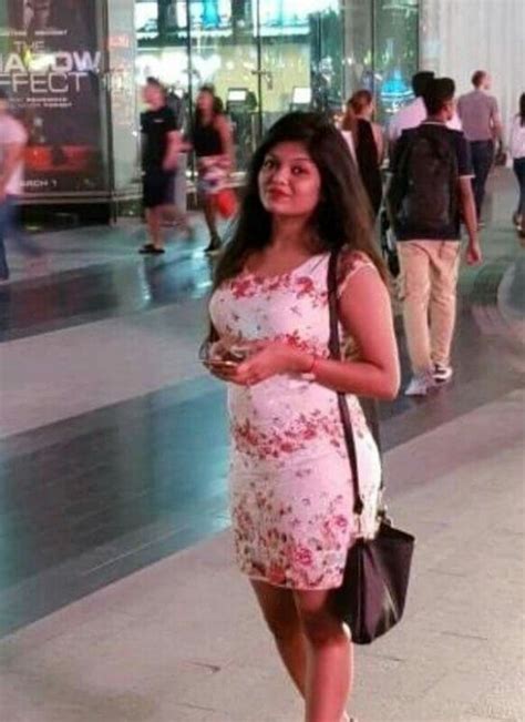 Sexy South Delhi Babe Riding Hard On BF Dick In Hotel Until Cum Desi Old Videos HD SD DropMMS