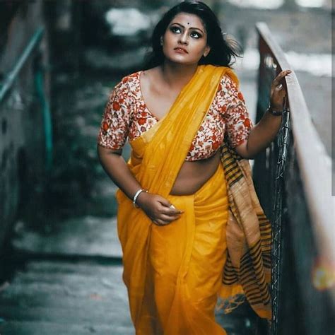 Pin On Desi Indian Hot Bhabhi