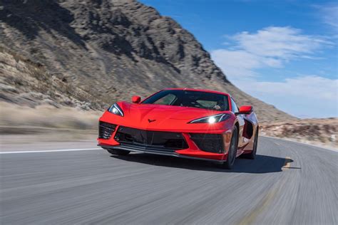 2020 Chevrolet Corvette Stingray A New Benchmark In Performance Llq