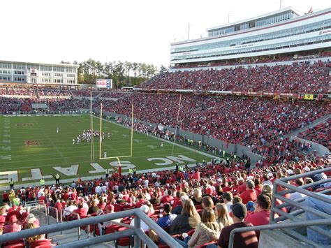 Ranjos Travels: NC State Carter Finley Stadium 11/7/2009