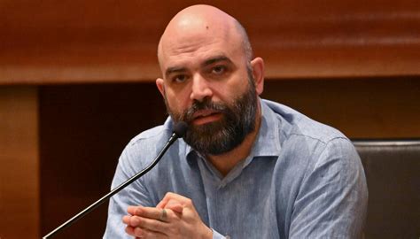 Roberto Saviano E La Clamorosa Rivelazione Su Gomorra Non Lo Rifarei