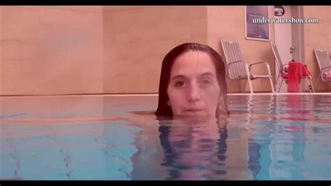 Piyavka Chehova Swims Naked In The Pool And Strips Porn Videos