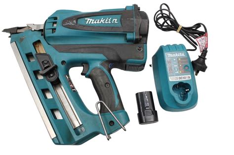 Makita Gn V Gas Framing Gun Kit Cash Converters