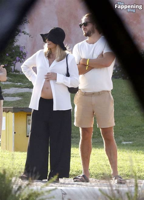 Margot Robbie Page Nude Celebs The Fappening Forum