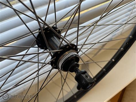 Predné koleso 29" (28") centerlock, 100mm rychloupínák 28/23mm, 36 špíc ...