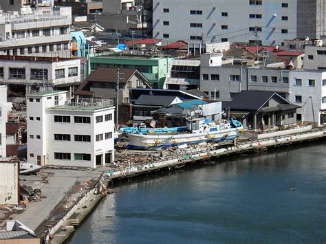 震災発 写真館 2011年4月17日 宮城県石巻市〜東日本大震災被災地 青池憲司