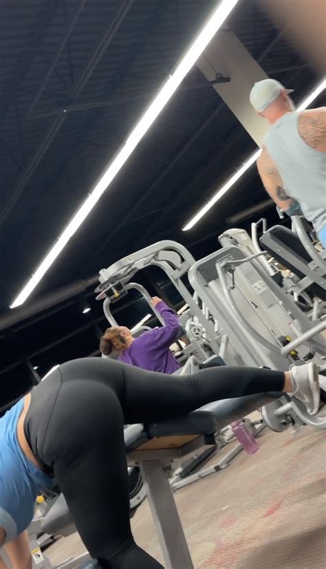 Sexy Latina In Tight Leggings At The Gym My Best Gym Cap So Far Forum