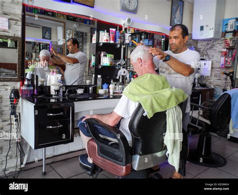 Turkish Barber Hi Res Stock Photography And Images Alamy