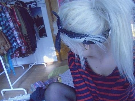 Blonde Emo Girl Cute Brunette Scene Nineimages