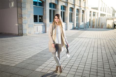 Look Nude Maxime Dubois Photographies Pauline Dress Blog Mode Lifestyle Et D Co Besan On
