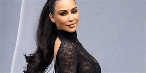 Kim Kardashian Just Kept The Tag On Her Naked Dress On Purpose