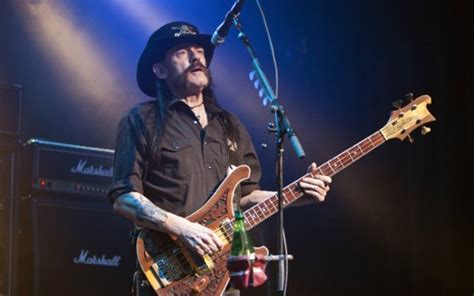 Novo disco do Motörhead trará falecido vocalista Lemmy cantando covers de Sex Pistols Metallica