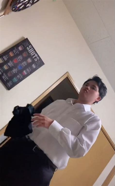 Hot girl Hải Dương khoe ở chung với người tình tin đồn bên Nhật Chàng trai số hưởng đánh bại