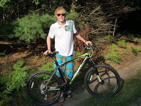 Mountain Biking | Jordan Larson's High School Portfolio