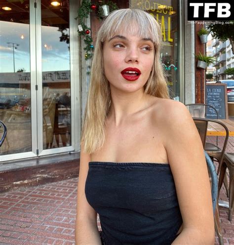 Martina Cariddi Nude Sexy Collection Photos TheFappening