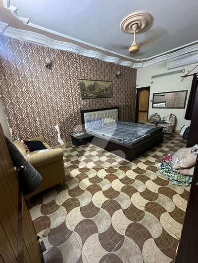 3 Bed DD 200 Yard Portion For Rent In Gulshan E Iqbal Block 4a Gulshan