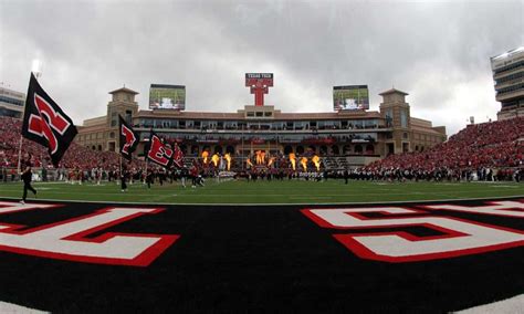 texas tech  elite nil company   power  head coach