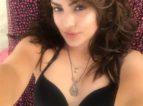 Rhea Chakraborty Sexy Hot Photoshoot 2017 464947 Galleries HD Images