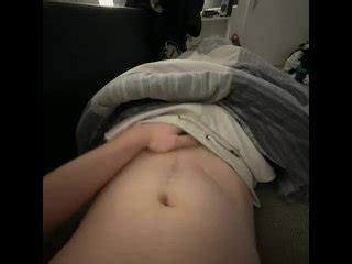 我的第一个手淫视频 Pornhub Gay