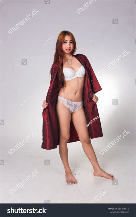 Sexy Asian Woman White Lingerie On库存照片 Shutterstock