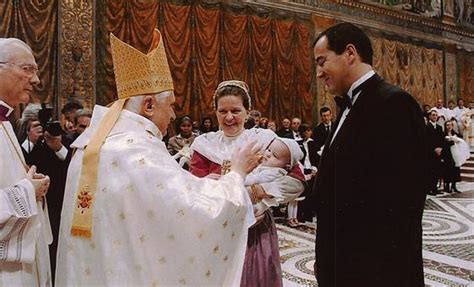 El Lobby Gay Amenaza La Seguridad Del Papa InfoVaticana