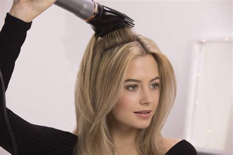 Remington Hot Air Brush Rotating Automatic Keratin Protect Incl Attachments Round