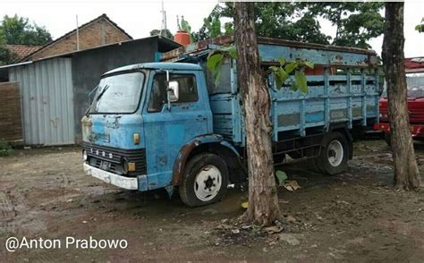 Ford D Series