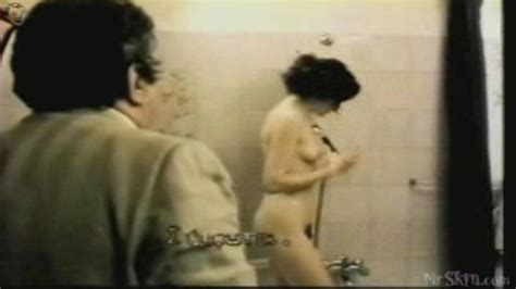 Naked Ver Nica Miriel In Una Moglie Due Amici Quattro Amanti