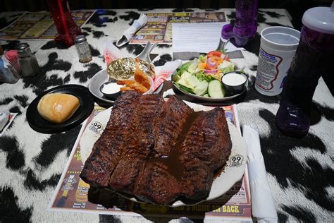 The Big Texan in Amarillo, TX [3072x4608] : ImagesOfTexas