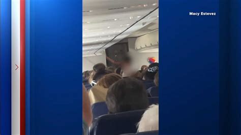 Naked Passenger Causes Chaos On Southwest Flight From Houston To Phoenix Times News Global