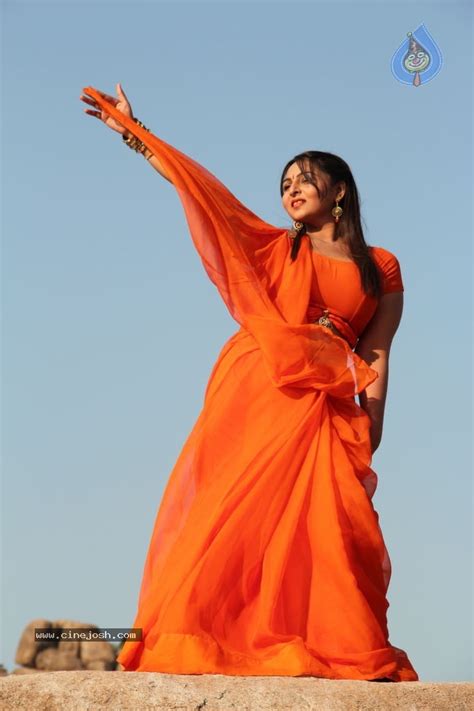 Samvritha Sunil Hot Stills Photo 70 Of 95