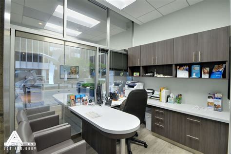 Natural And Modern Consultation Room Dental Office Design By Arminco Inc Dental Office