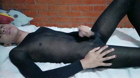 Jovencito Y Latex Gay Bingo