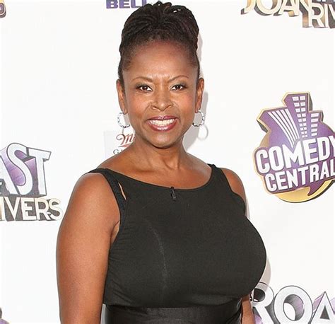 Robin Quivers: Salary, House, Age, Net Worth, Relationships